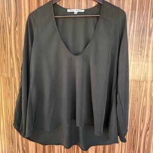 Lovers + Friends Black Blouse Size‎ L
